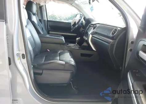 2017 Toyota Tundra Trd Pro 5.7L V8 z USA, uszkodzony, nr VIN 5TFDW5F19HX660294